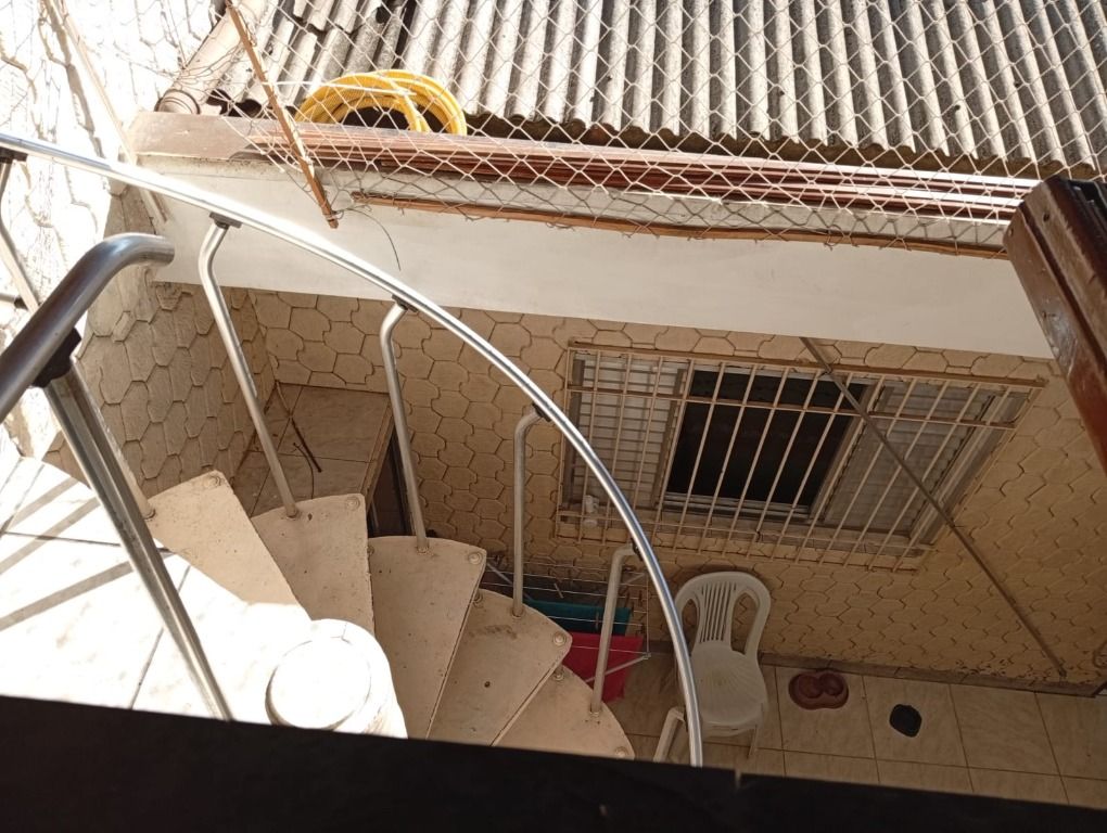 Casa à venda no Parque Novo Oratório: 