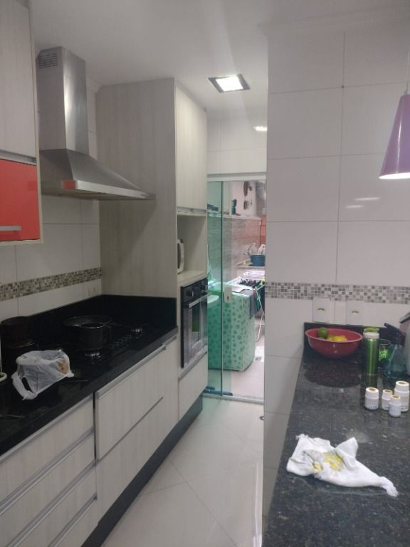 Apartamento à venda no Jardim Santo Antônio: 