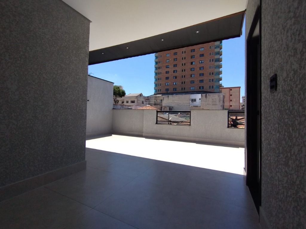 Sobrado à venda no Parque das Nações: 