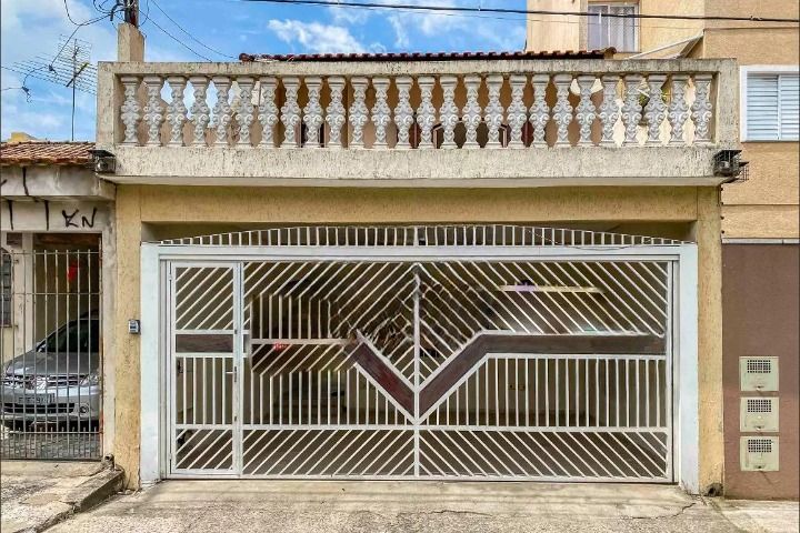 Sobrado à venda no Vila Guarará: 