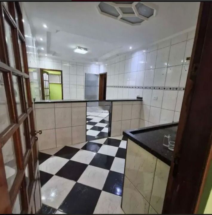 Sobrado à venda no Vila América: 