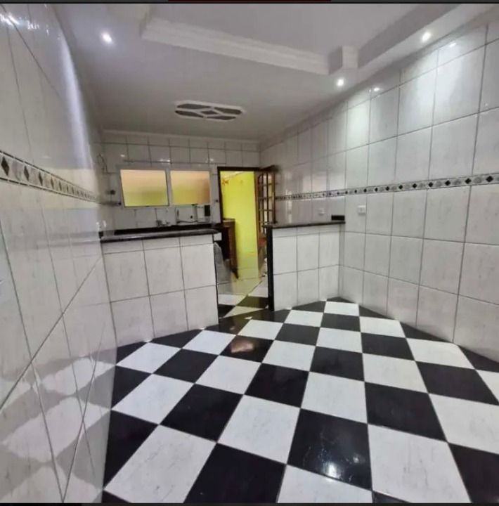 Sobrado à venda no Vila América: 