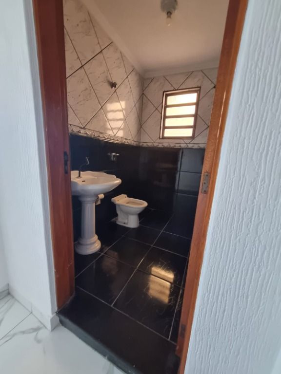 Sobrado à venda no Parque São Rafael: 