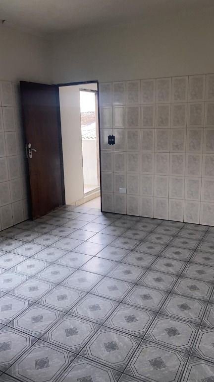 Casa para aluguel no Cidade São Jorge: 