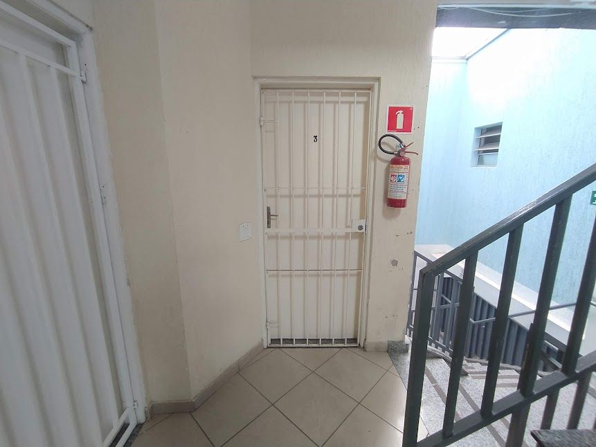 Sala para aluguel no Cidade São Jorge: 