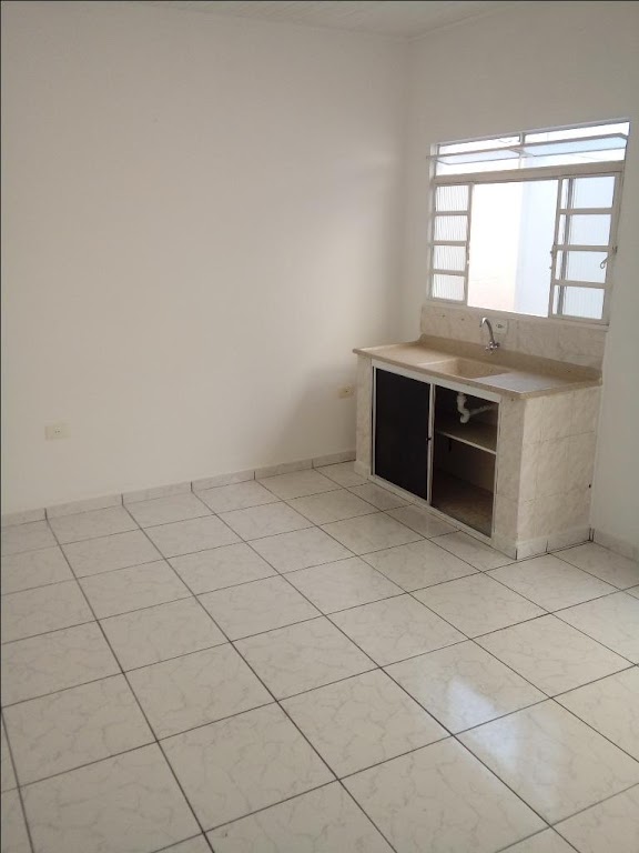 Casa para aluguel no Jardim Santo Alberto: 