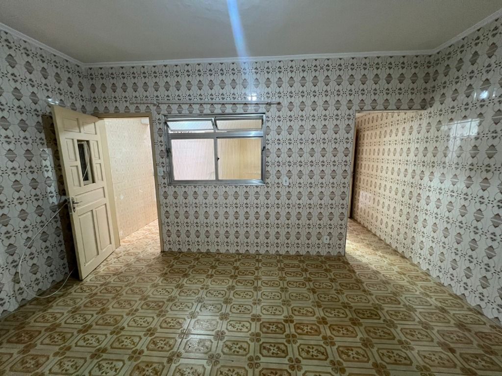 Casa para aluguel no Jardim Ana Maria: 