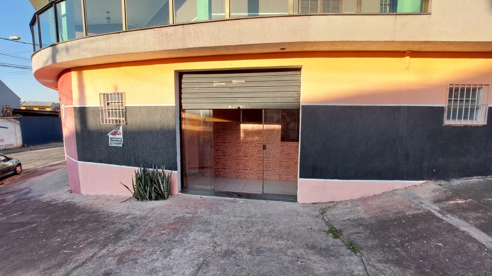 Salão para aluguel no Parque João Ramalho: 