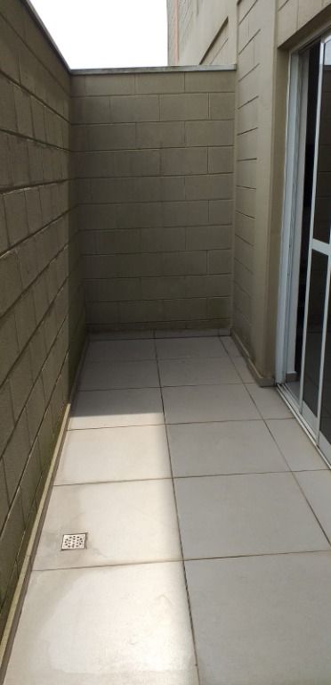 Kitnet para aluguel no Parque Central: 