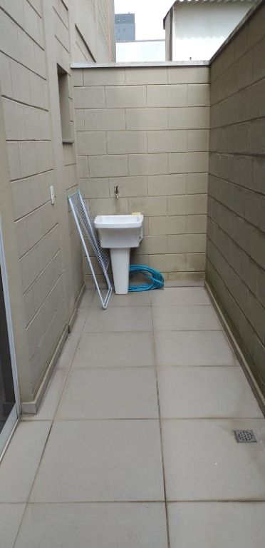 Kitnet para aluguel no Parque Central: 