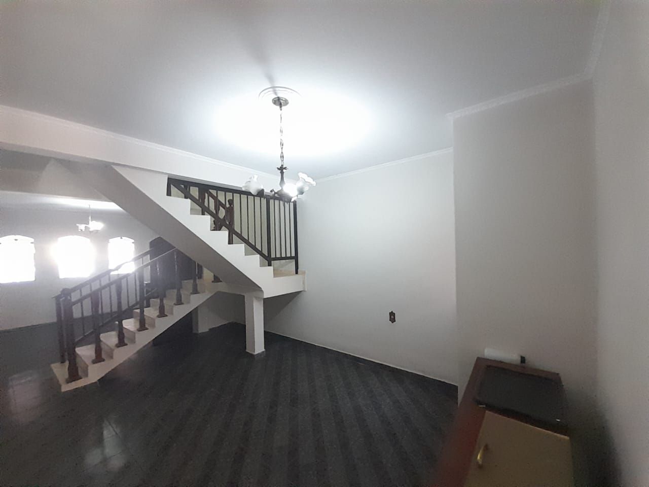 Sobrado à venda no Parque Novo Oratório: Sala