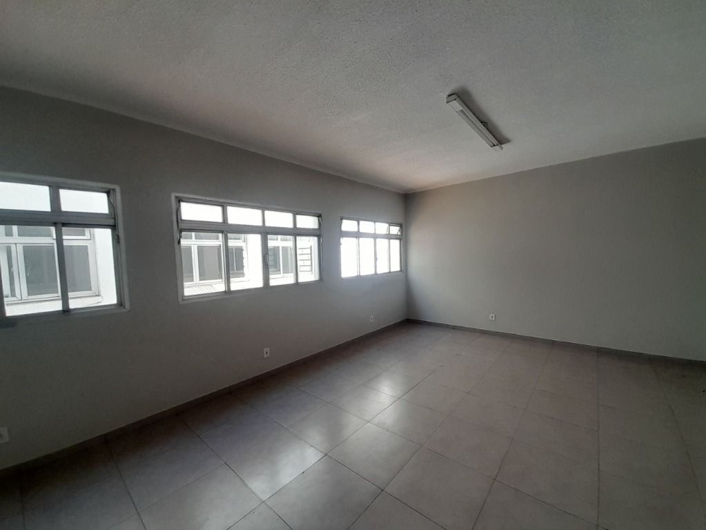 Sala para aluguel no Parque das Nações: 