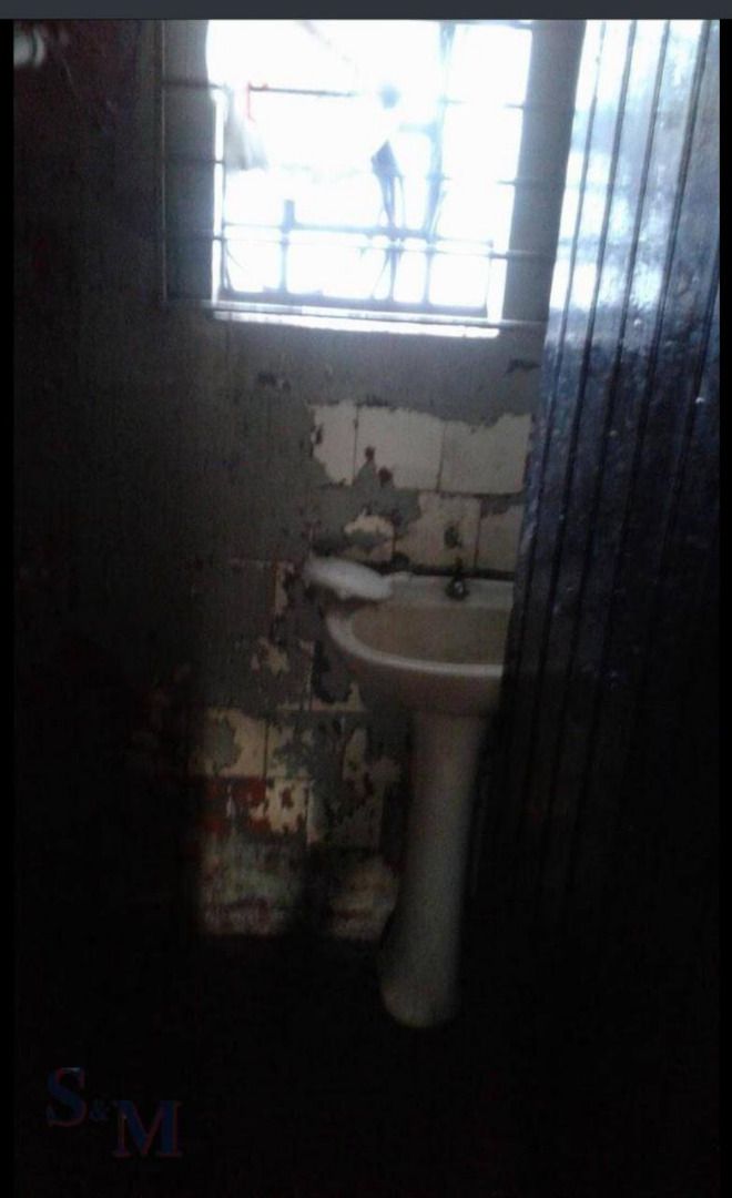 Salão para aluguel no Santa Teresinha: 