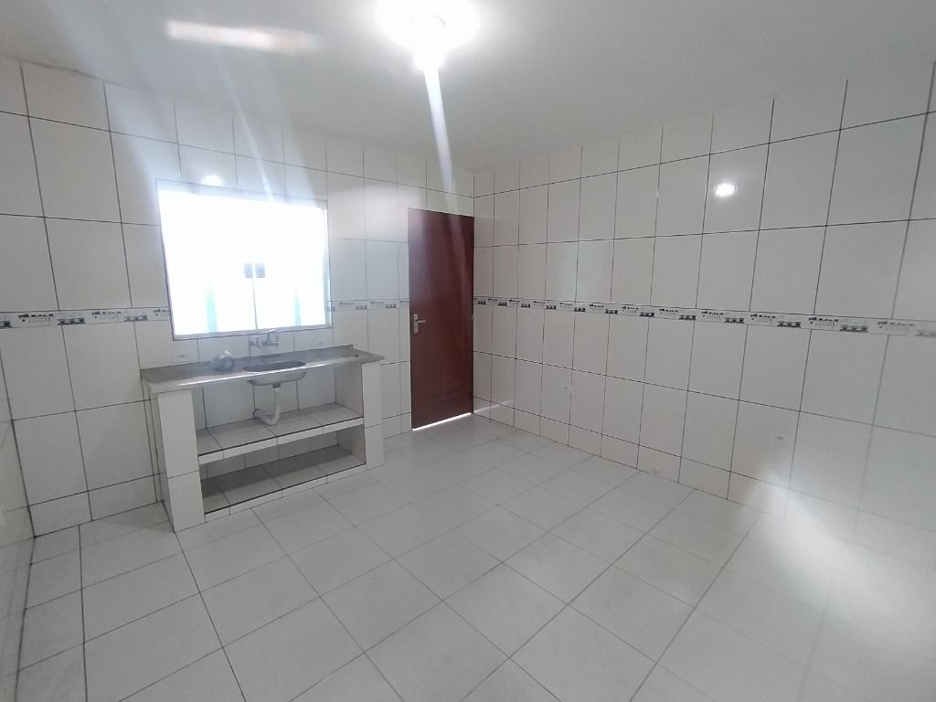 Casa para aluguel no Jardim Marek: Cozinha