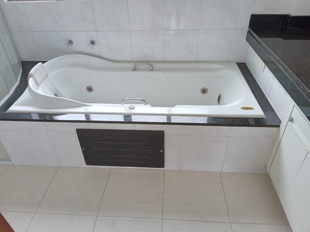 Apartamento para aluguel no Centro: 