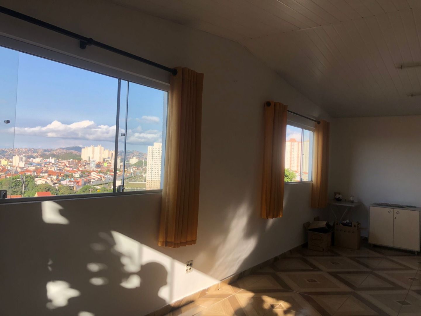 Sala para aluguel no Cidade São Jorge: Sala