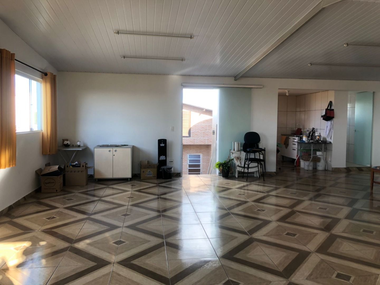 Sala para aluguel no Cidade São Jorge: 