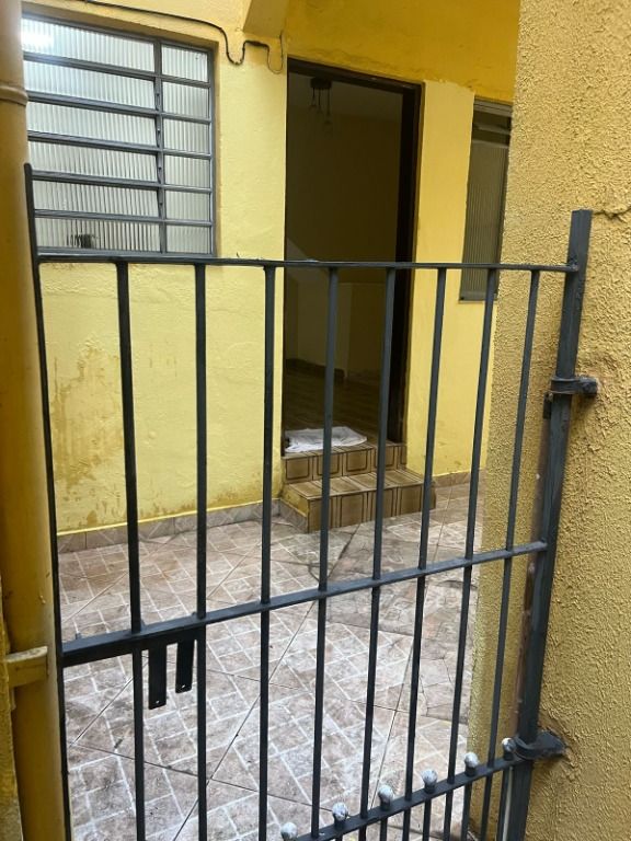 Casa para aluguel no Jardim Santo Alberto: 