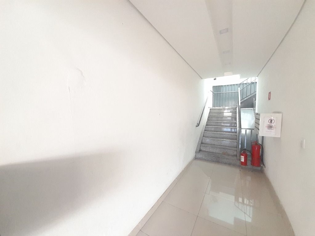 Sala para aluguel no Cidade São Jorge: 