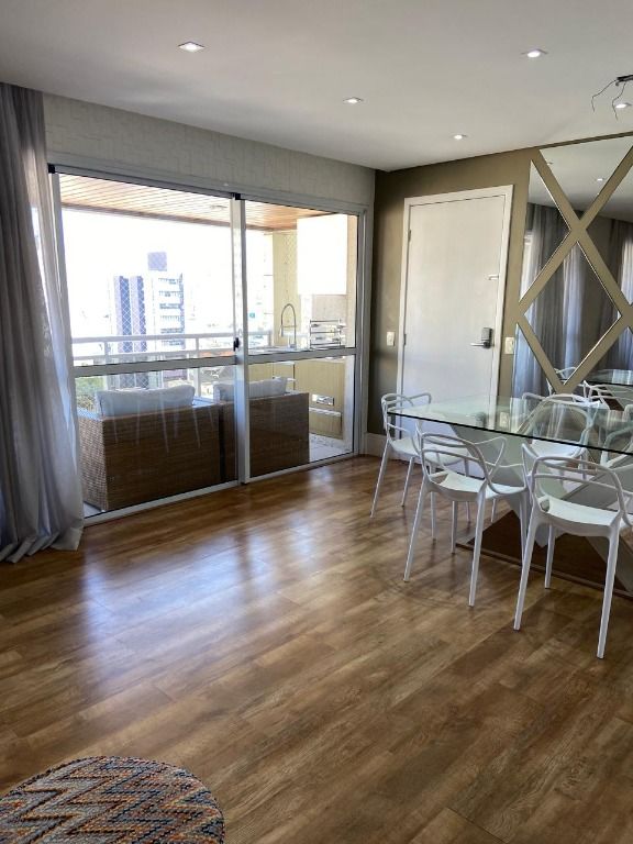 Apartamento para aluguel no Centro: 