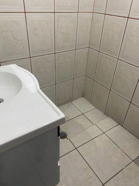 Casa para aluguel no Fazenda da Juta: 