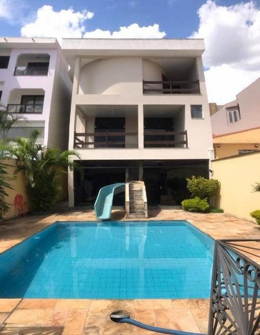 Sobrado para aluguel no Campestre: 