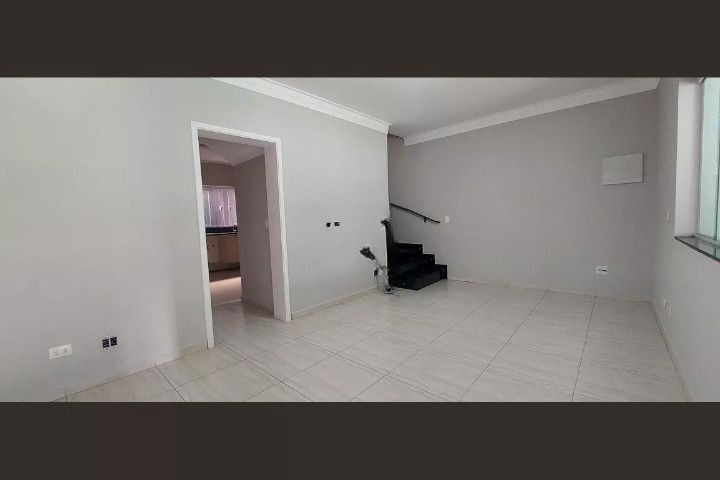 Sobrado para aluguel no Vila Homero Thon: 