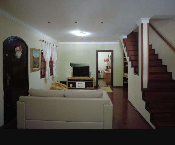 Sobrado para aluguel no Parque Novo Oratório: Sala