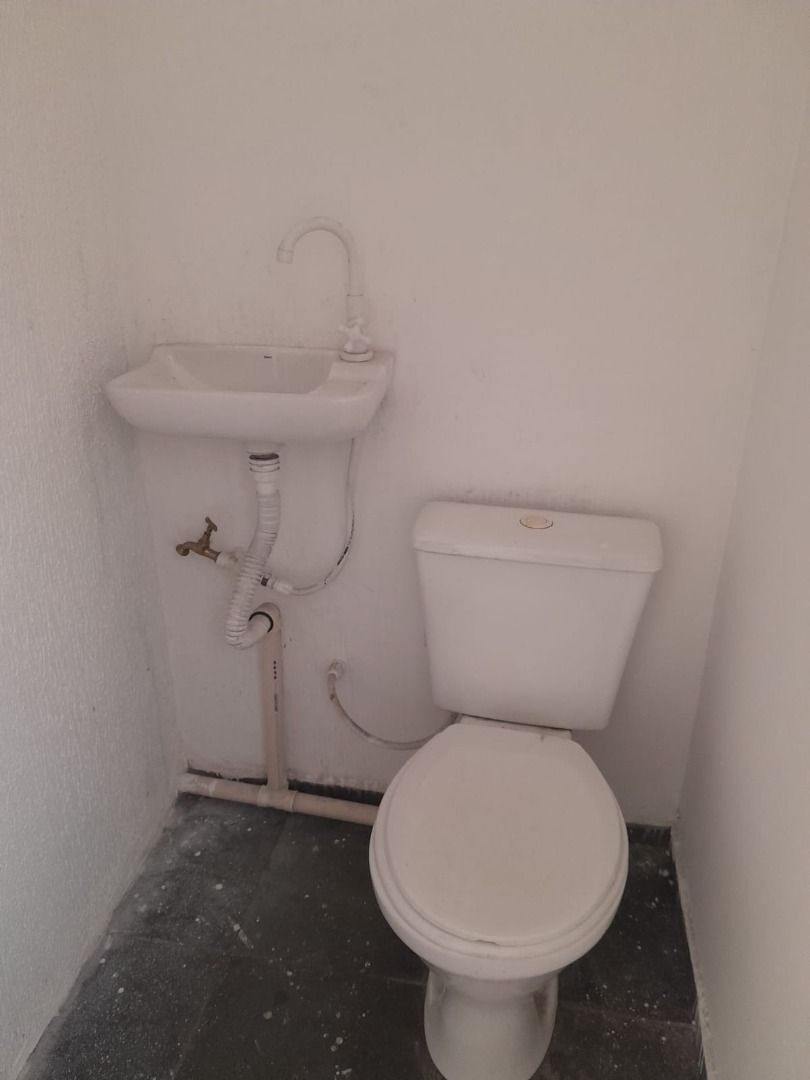 Salão para aluguel no Parque das Nações: banheiro