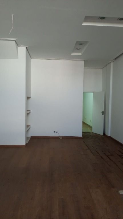 Salão para aluguel no Parque João Ramalho: 