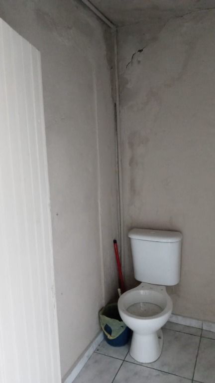 Salão para aluguel no Parque das Nações: 