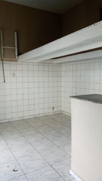 Salão para aluguel no Parque das Nações: 