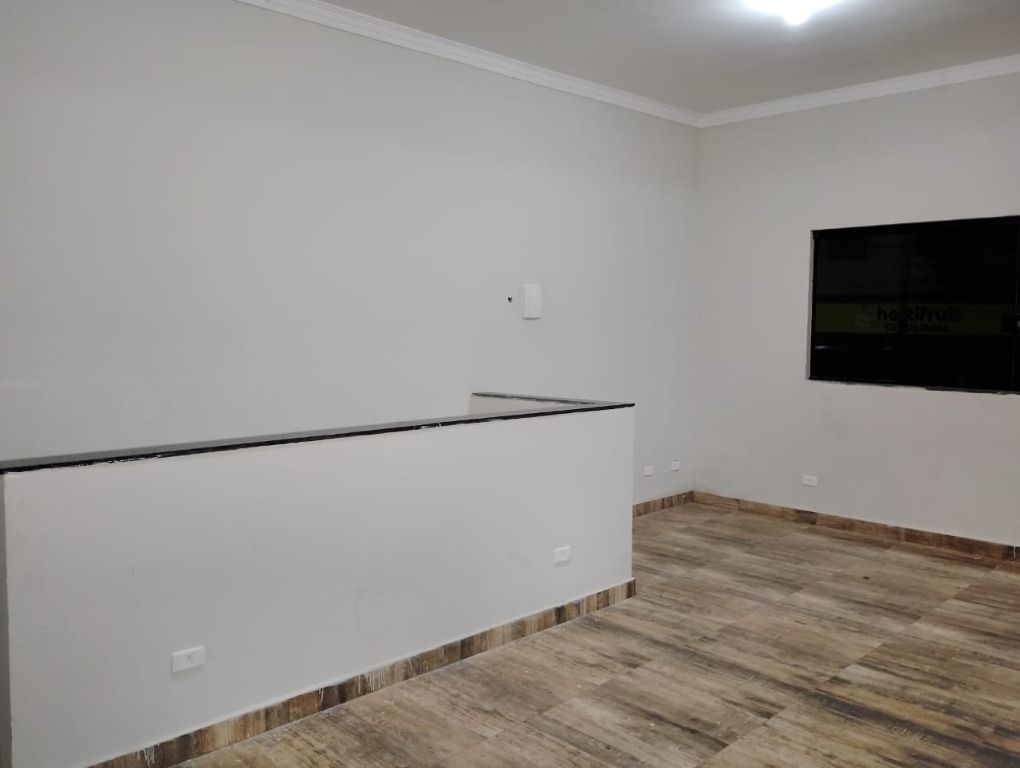 Sala para aluguel no Parque Oratório: 