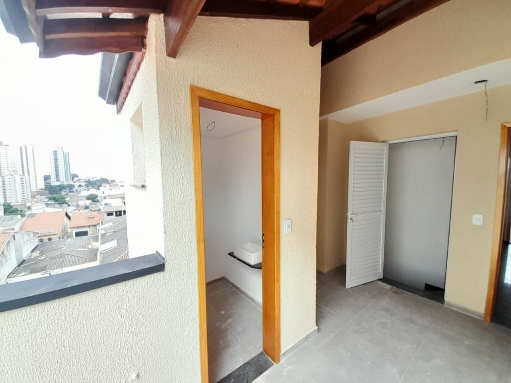 Cobertura para aluguel no Parque das Nações: 