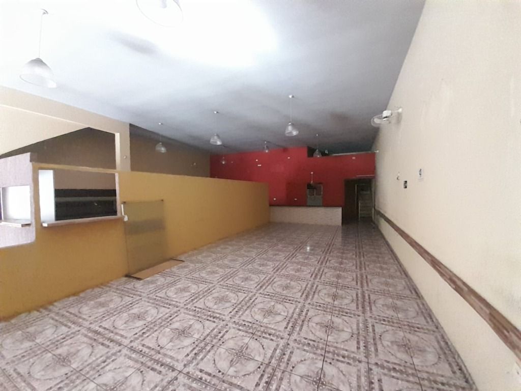 Salão para aluguel no Parque das Nações: 