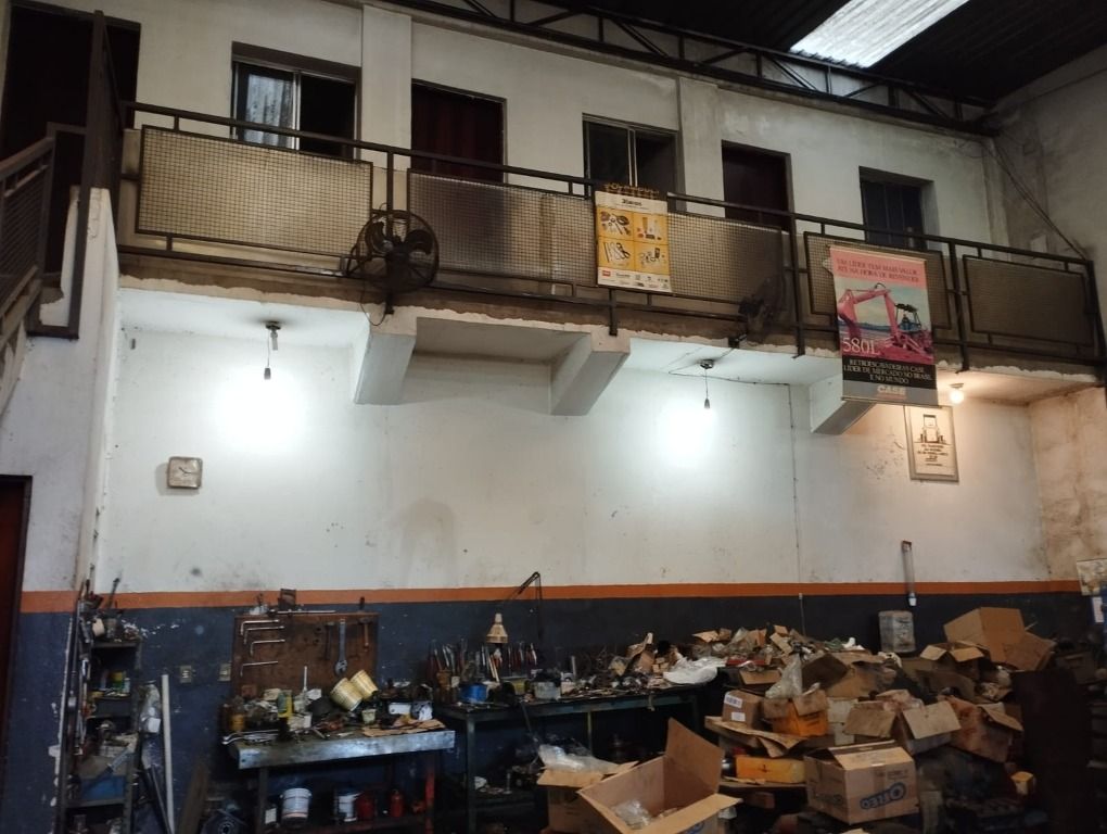 Galpão para aluguel no Jardim Santa Adélia: 