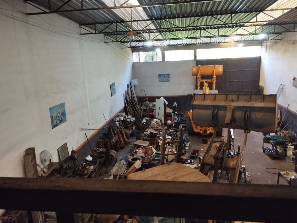 Galpão para aluguel no Jardim Santa Adélia: 