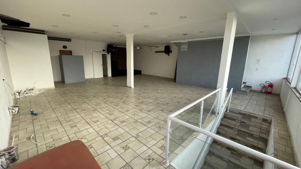 Salão para aluguel no Parque Novo Oratório: 