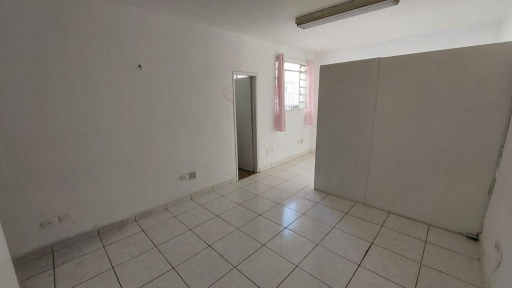 Sala para aluguel no Centro: 