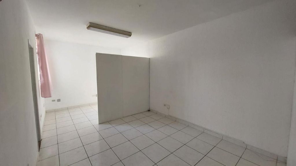 Sala para aluguel no Centro: 