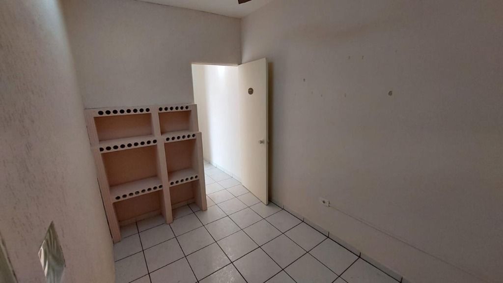 Sala para aluguel no Centro: 