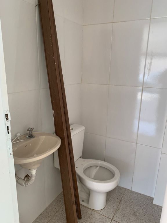 Salão para aluguel no Parque das Nações: 