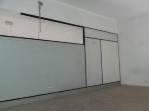 Salão para aluguel no Parque das Nações: 