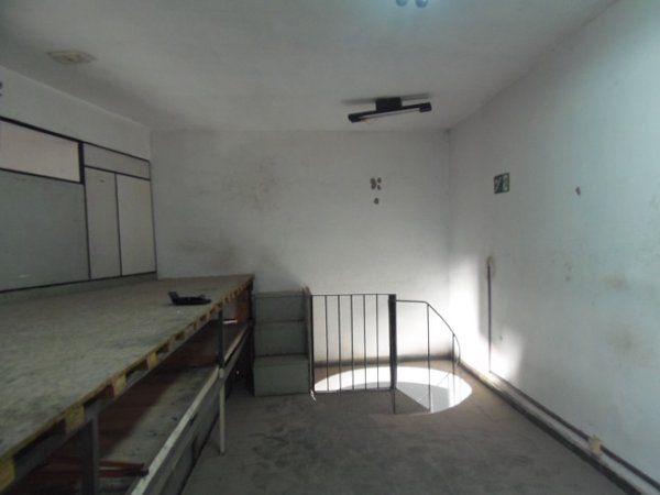 Salão para aluguel no Parque das Nações: 