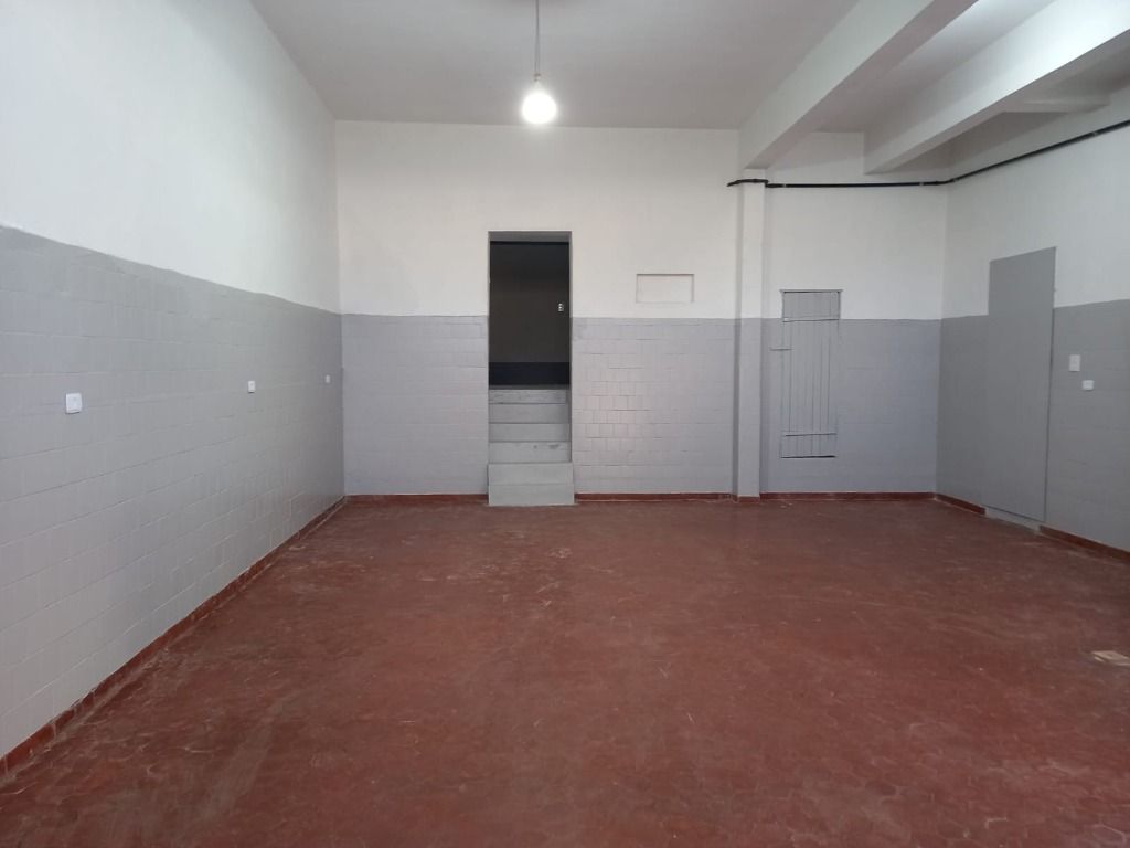 Salão para aluguel no Parque Oratório: 