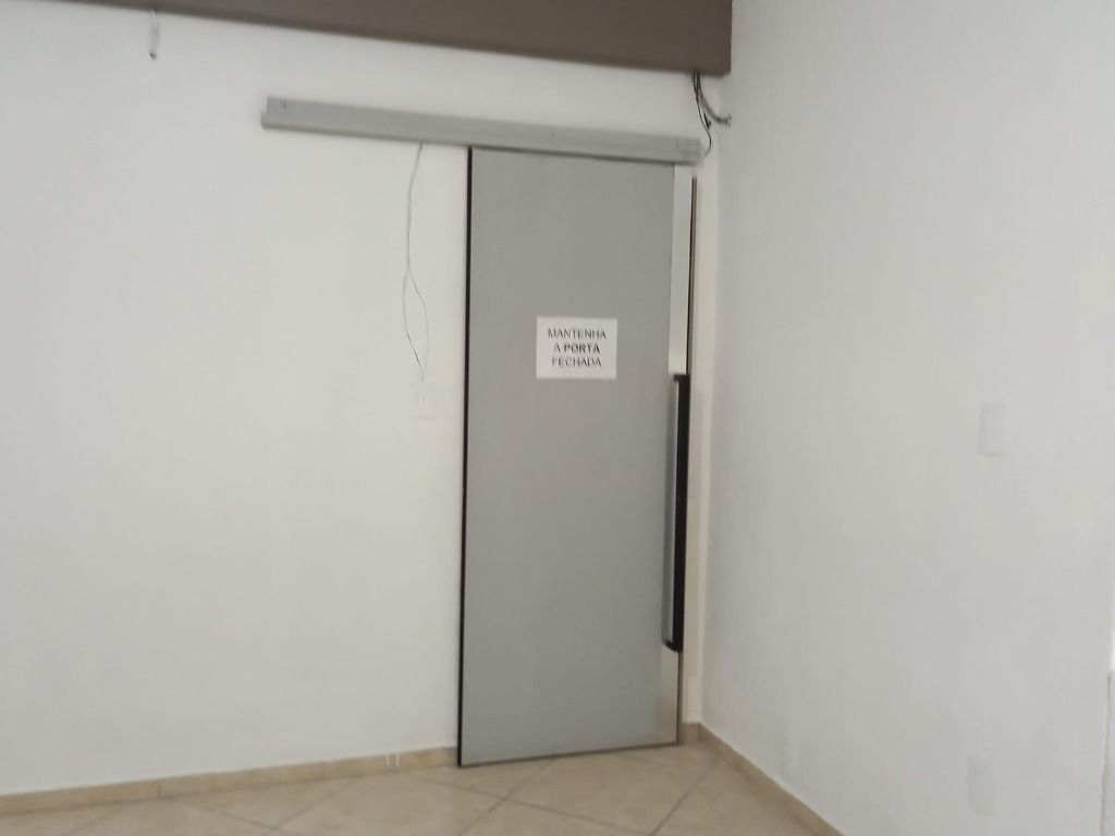 Salão para aluguel no Parque Oratório: 