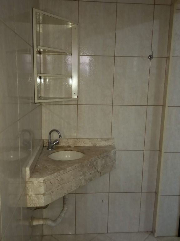 Salão para aluguel no Parque Oratório: 