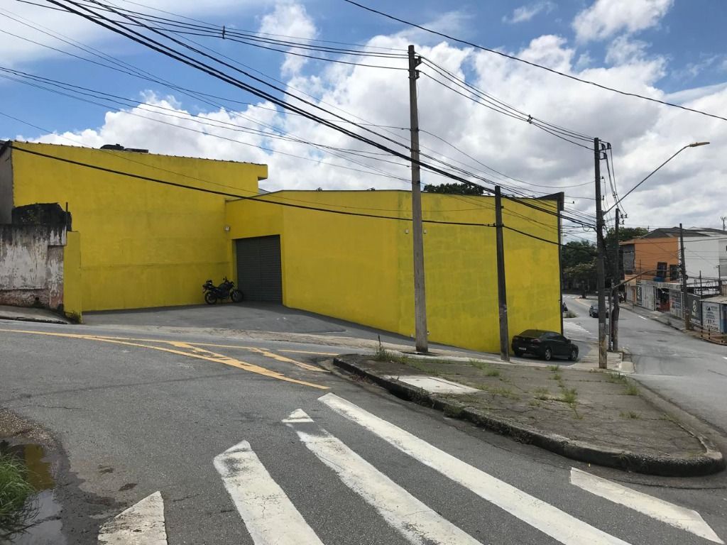 Salão para aluguel no Parque das Nações: 