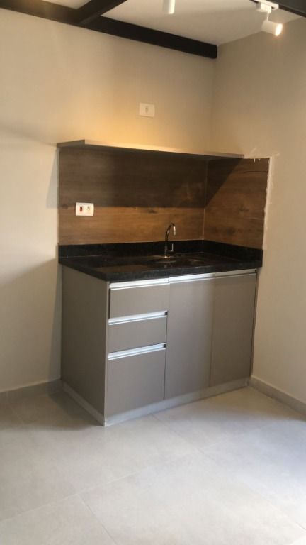 Kitnet para aluguel no Bangu: 