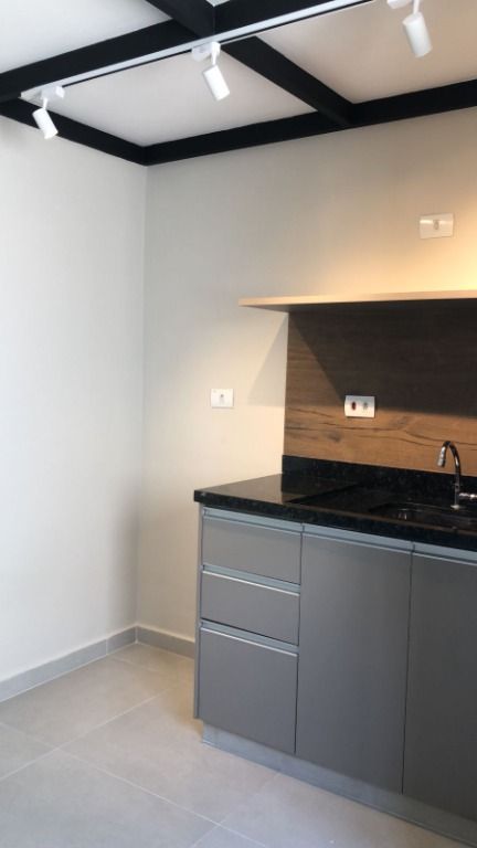 Kitnet para aluguel no Bangu: 